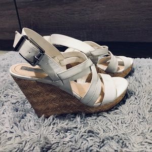 White wedges